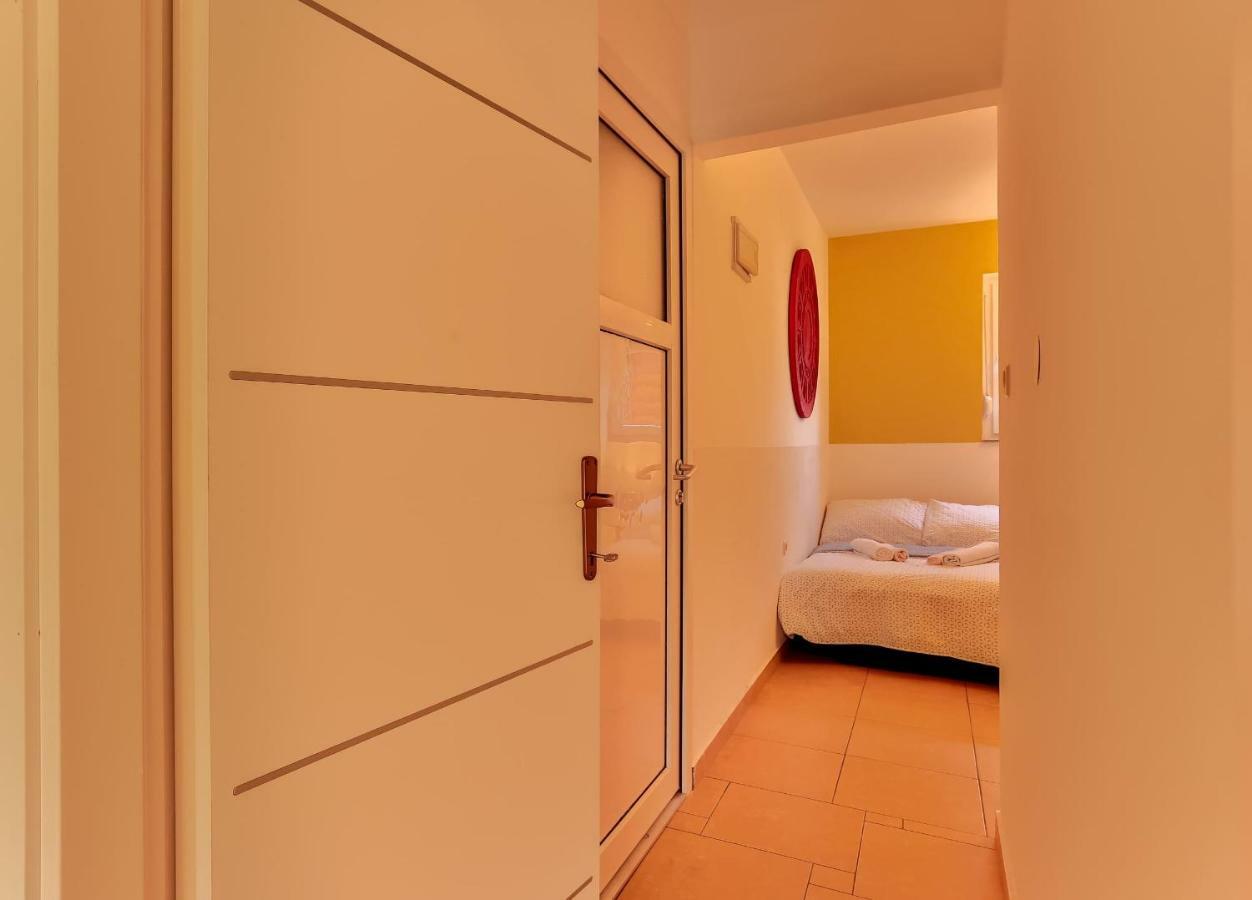 Apartments Dora Victoria Dream Medulin Luaran gambar