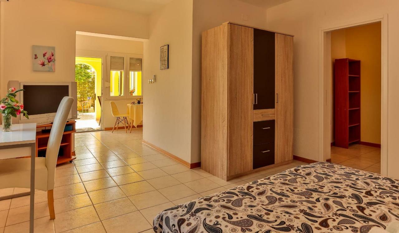 Apartments Dora Victoria Dream Medulin Luaran gambar