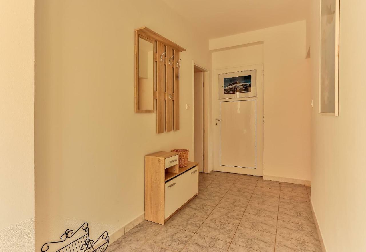 Apartments Dora Victoria Dream Medulin Luaran gambar