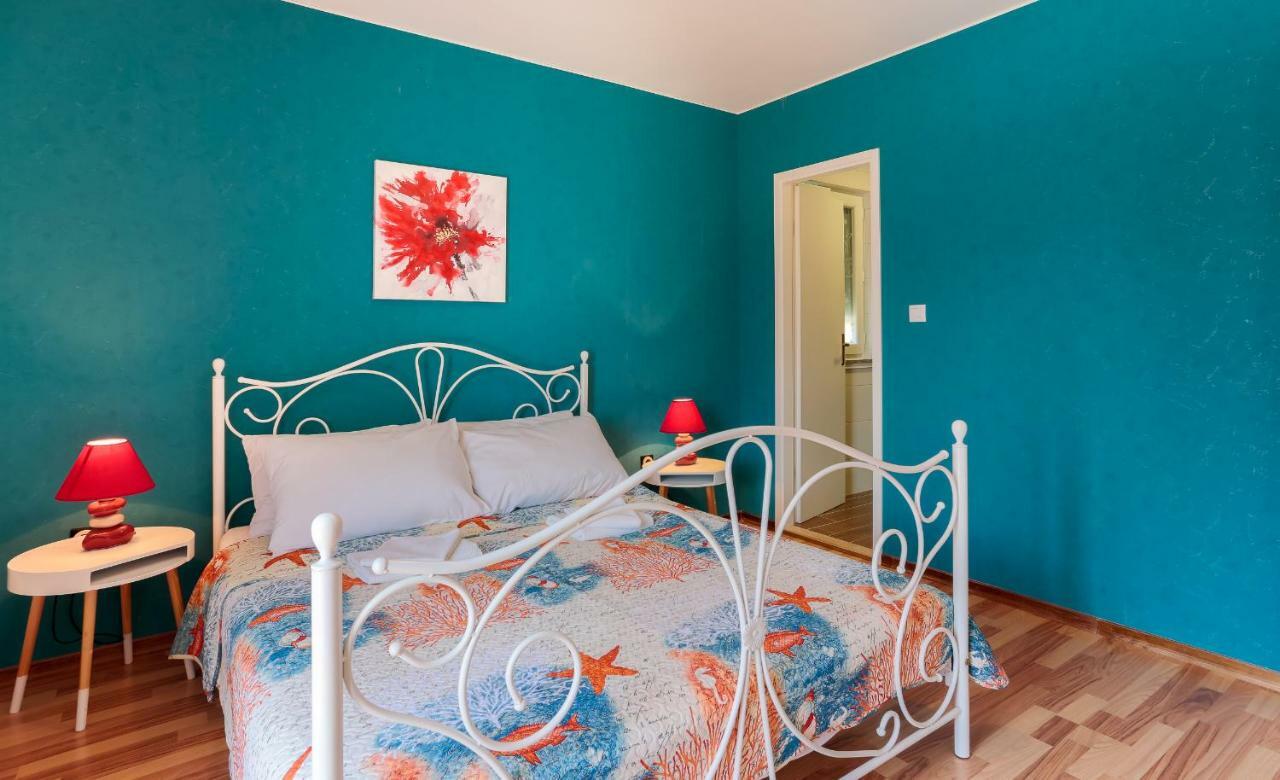 Apartments Dora Victoria Dream Medulin Luaran gambar