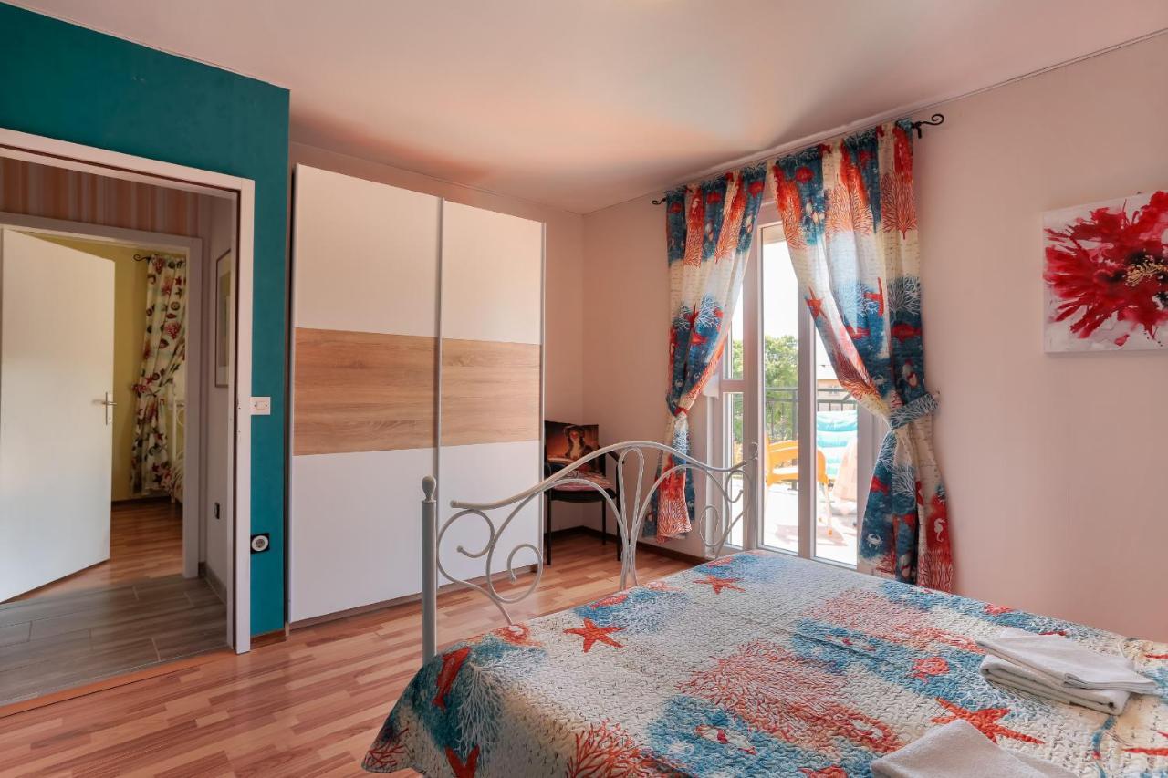 Apartments Dora Victoria Dream Medulin Luaran gambar